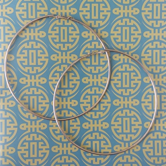 GIANT Gold Hoop Earrings - Picture 1 of 3
